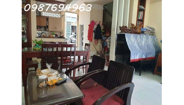 Q8 MẶT TIỀN GẦN CHỢ PHẠM THẾ HIỂN 4.9x12.8M NỞ HẬU 3 TẦNG SÁT Q1 5 10 - 6.xT